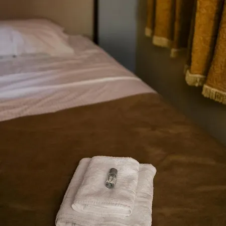 Bed & Breakfast Boutique Travelling Actor - Skadarlija